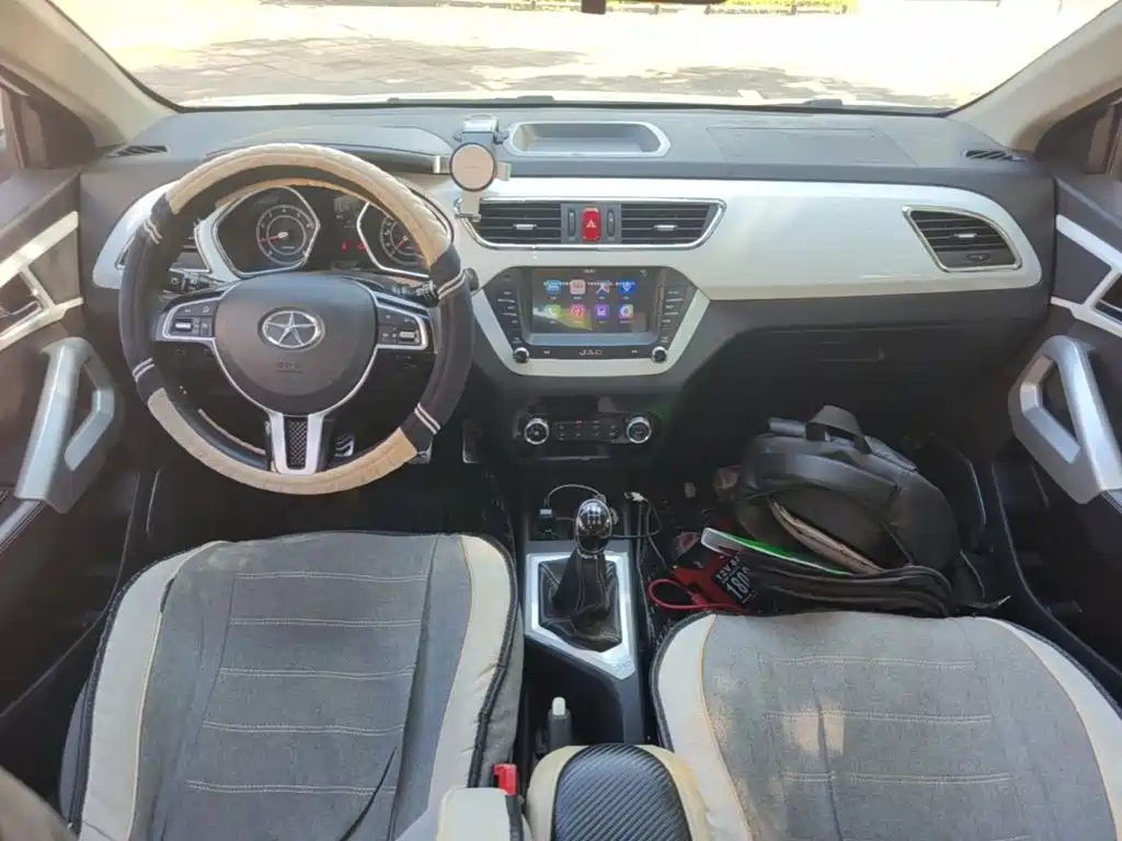 JAC Motors Refine S2 2016 2015 1.5L Manual Luxury
