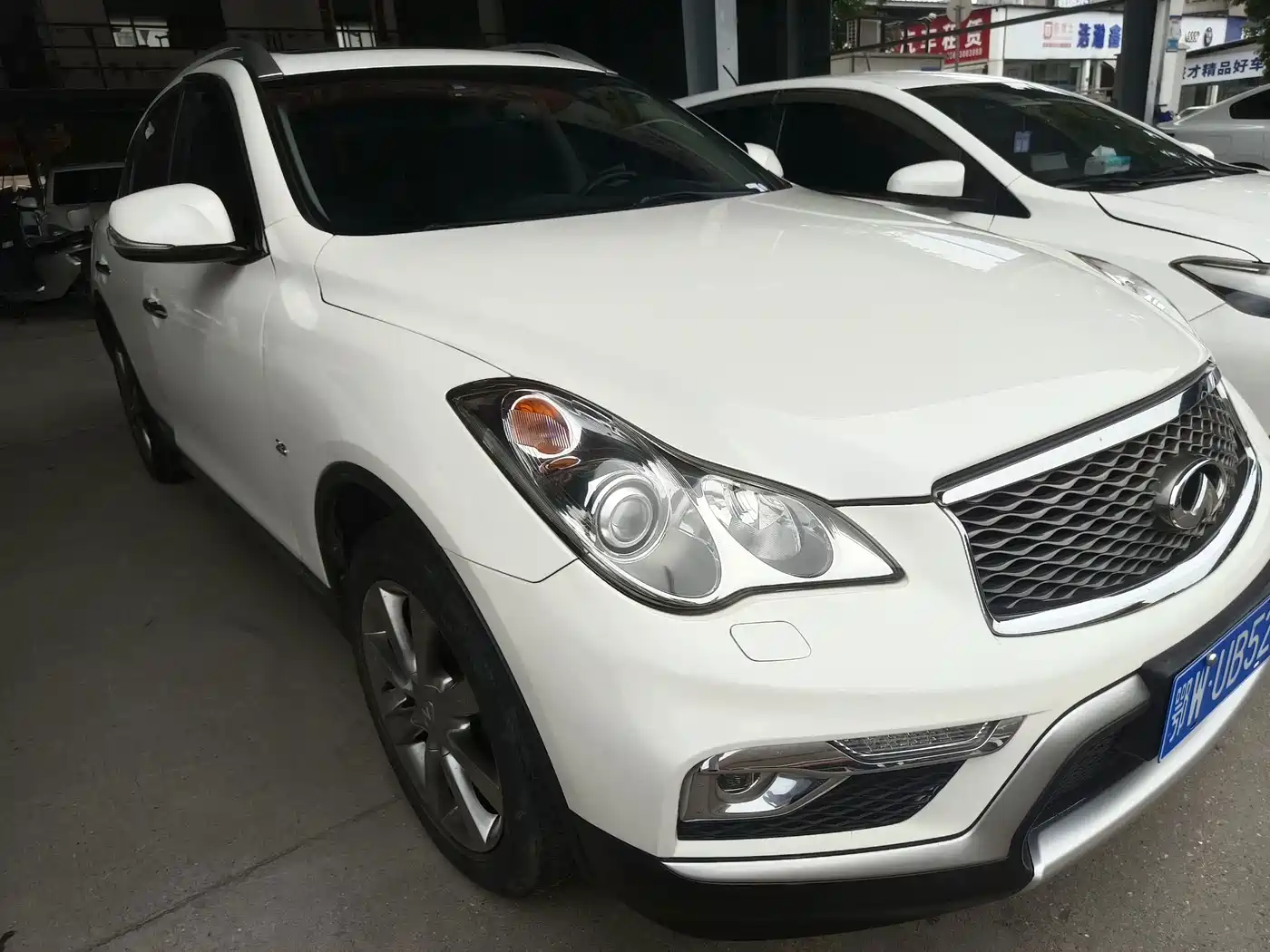 Infiniti QX50 2016 2015 2.5L Comfort Edition