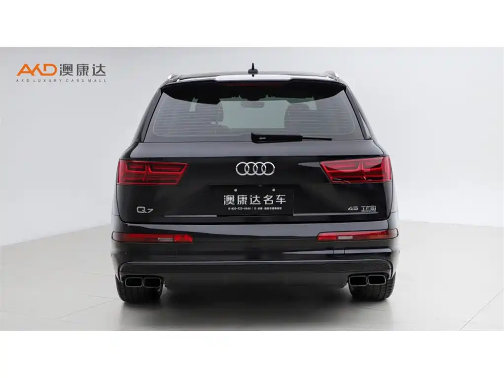 Фото 4 - Audi Q7