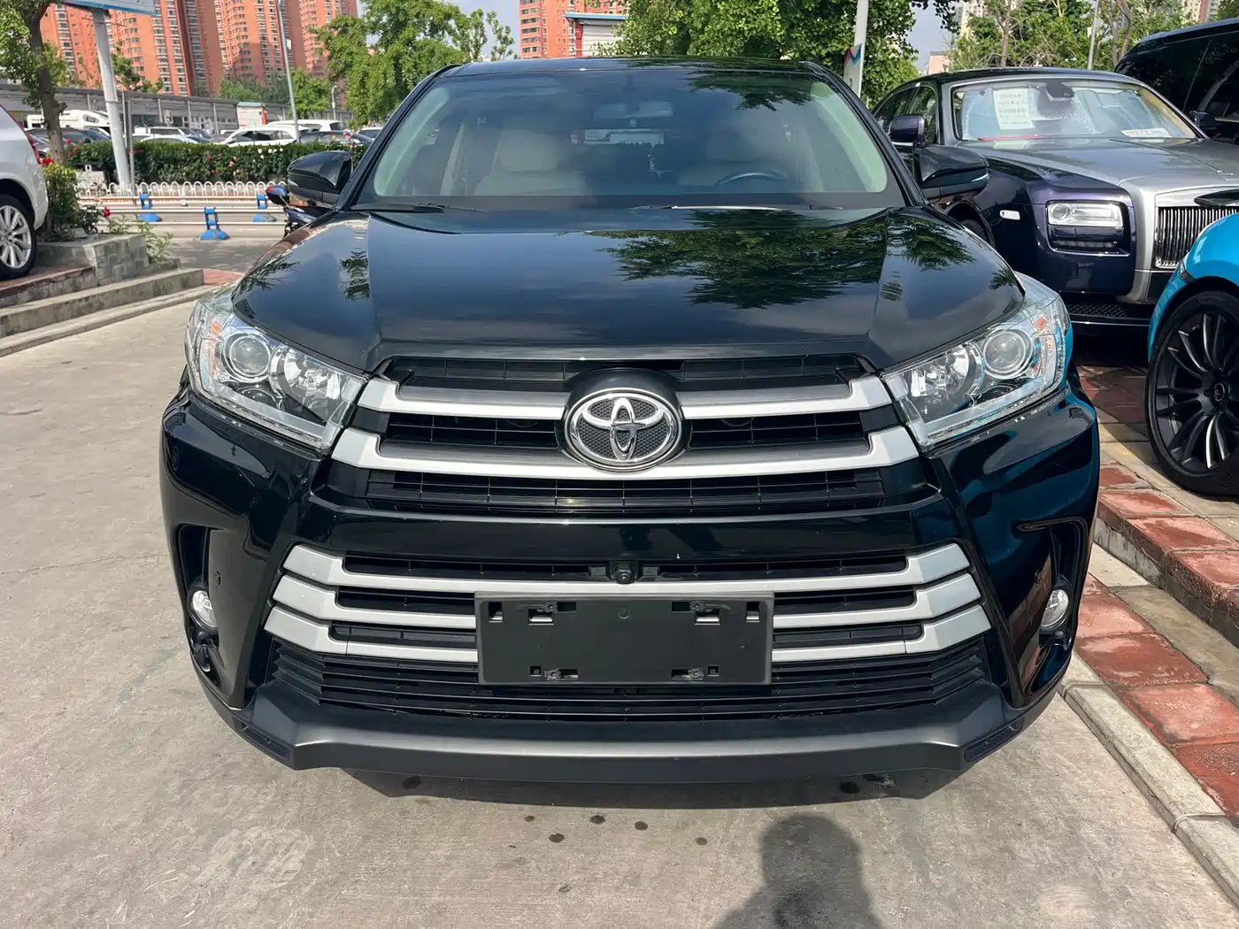 Toyota Highlander 2018 2.0T 2WD Elite 5-Seater China VI фото 2