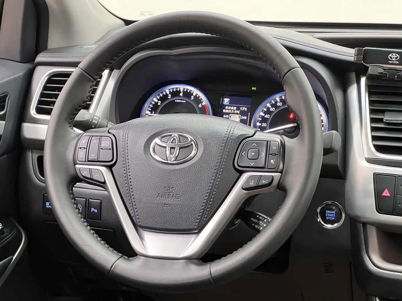 Toyota Highlander 2021 2.0T AWD Luxury 7-Seater фото 25