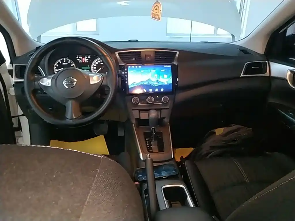 Nissan SYLPHY, миниатюра 10