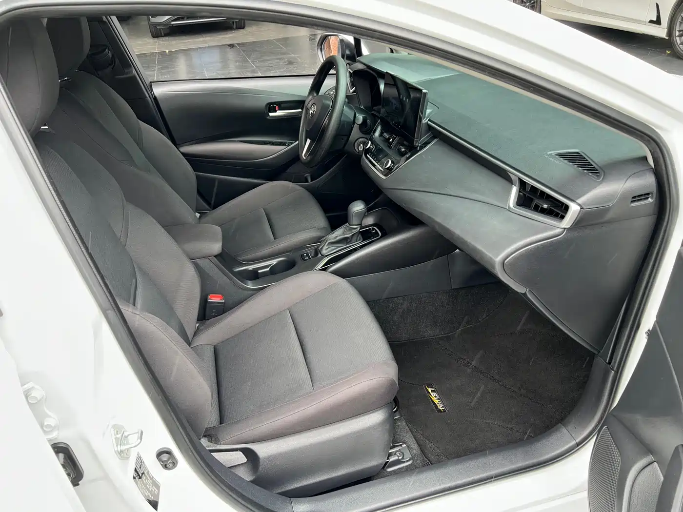 Toyota Levin 2023 TNGA 1.5L CVT Progressive фото 11