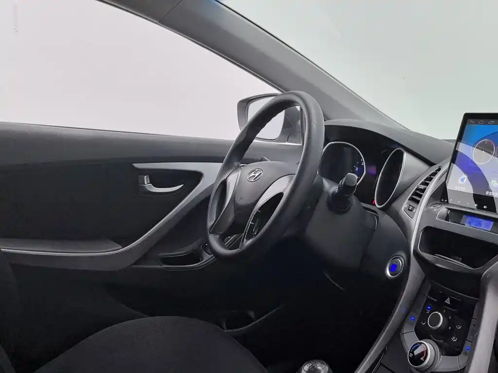 Hyundai Langdong 2017 2016 1.6L Manual Premium Edition