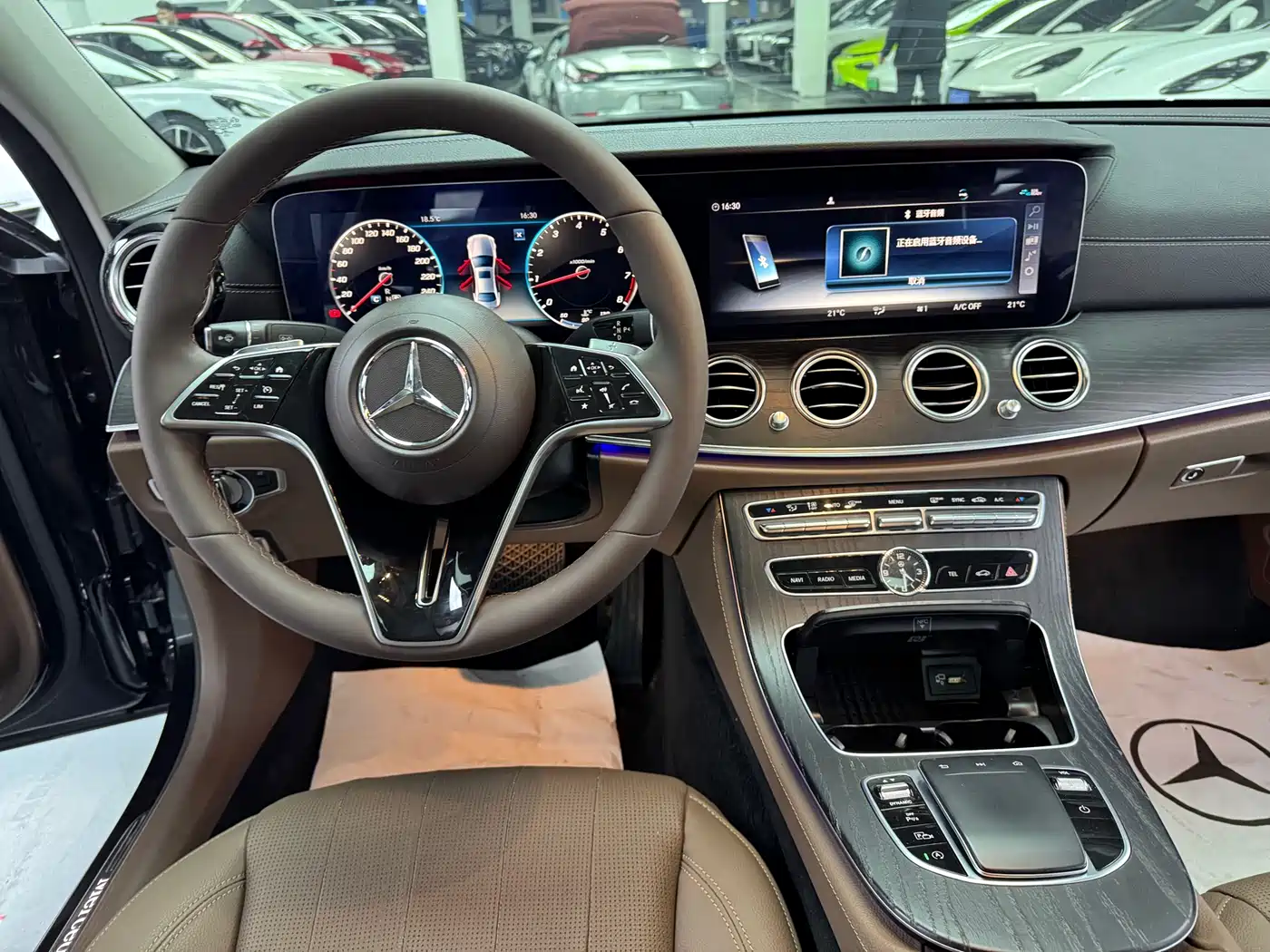 Mercedes-Benz E-Class 2020 E 300 L Fashion фото 10