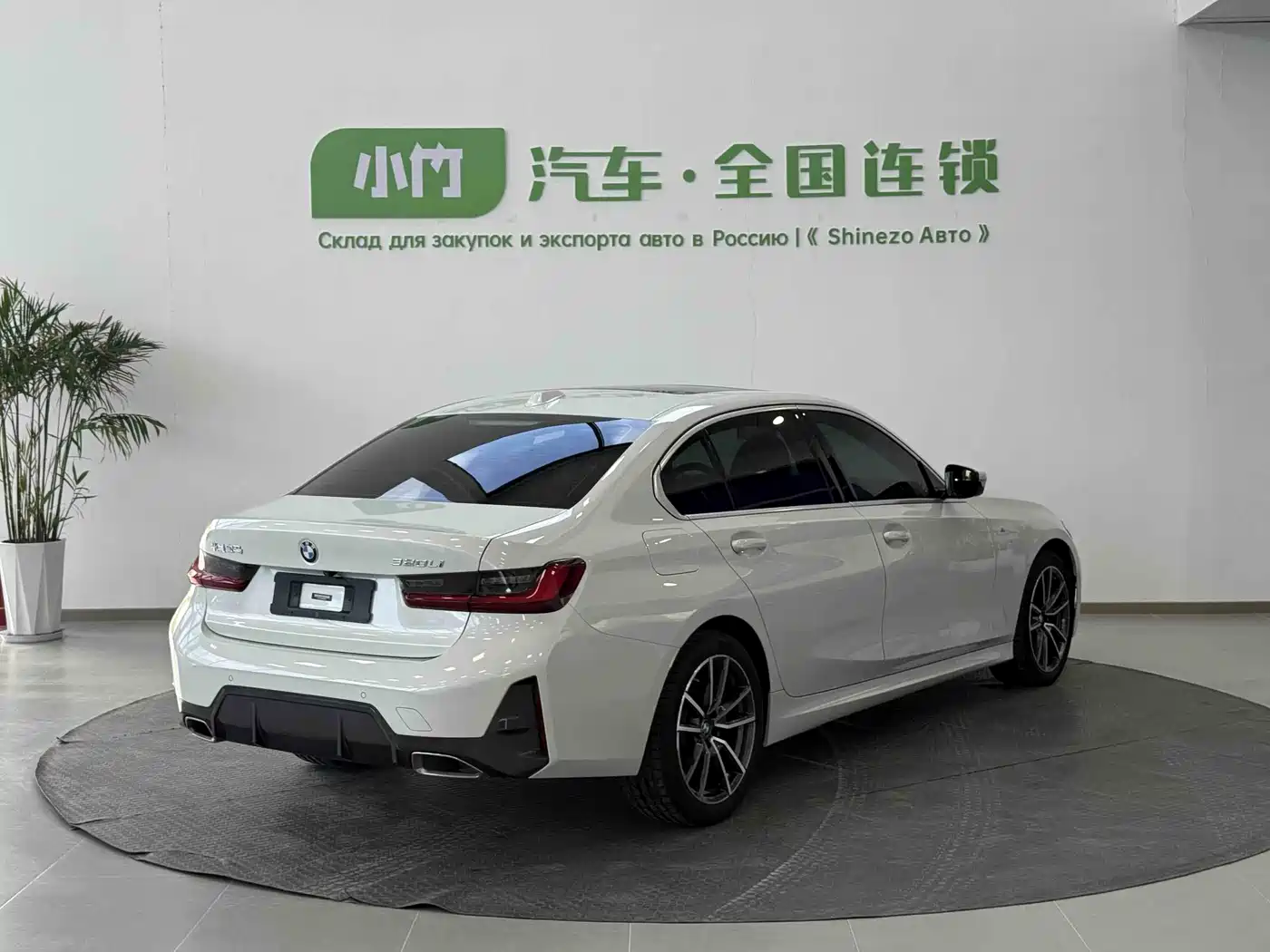 BMW 3 Series 2023 320Li M Sport Package фото 8