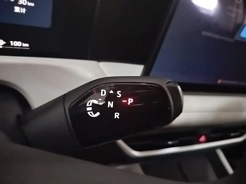 Фото 14 - Jetta VS8