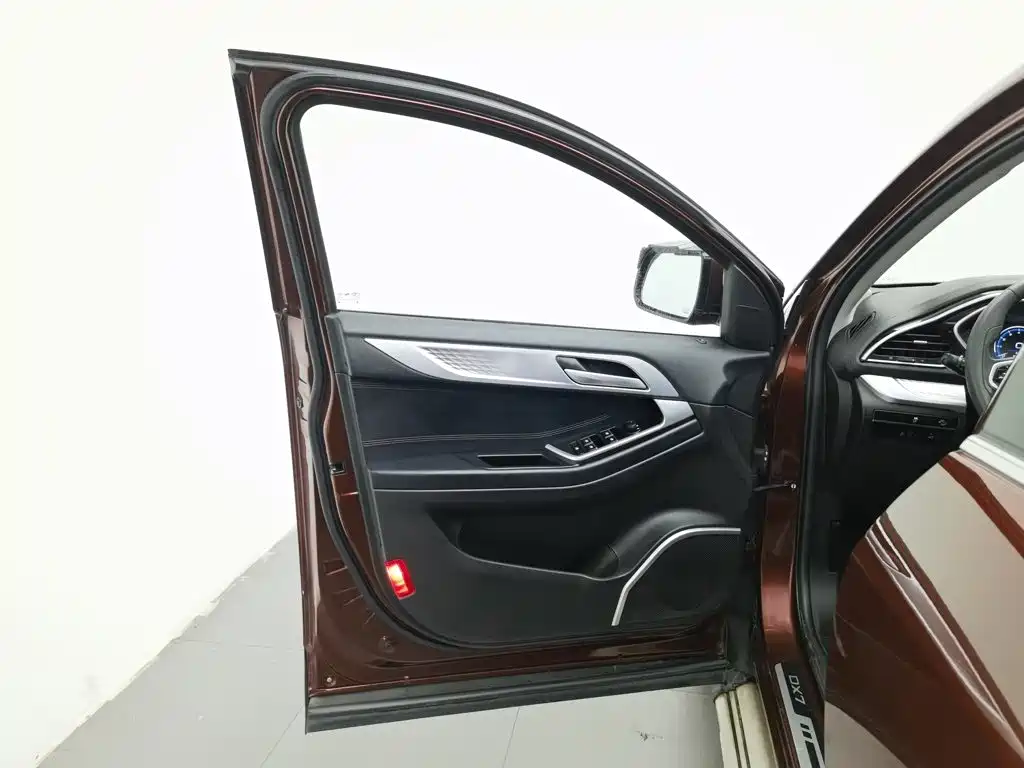 Soueast DX7 2018 2018 Prime 1.5T Manual Smart Connect Star Edition China V