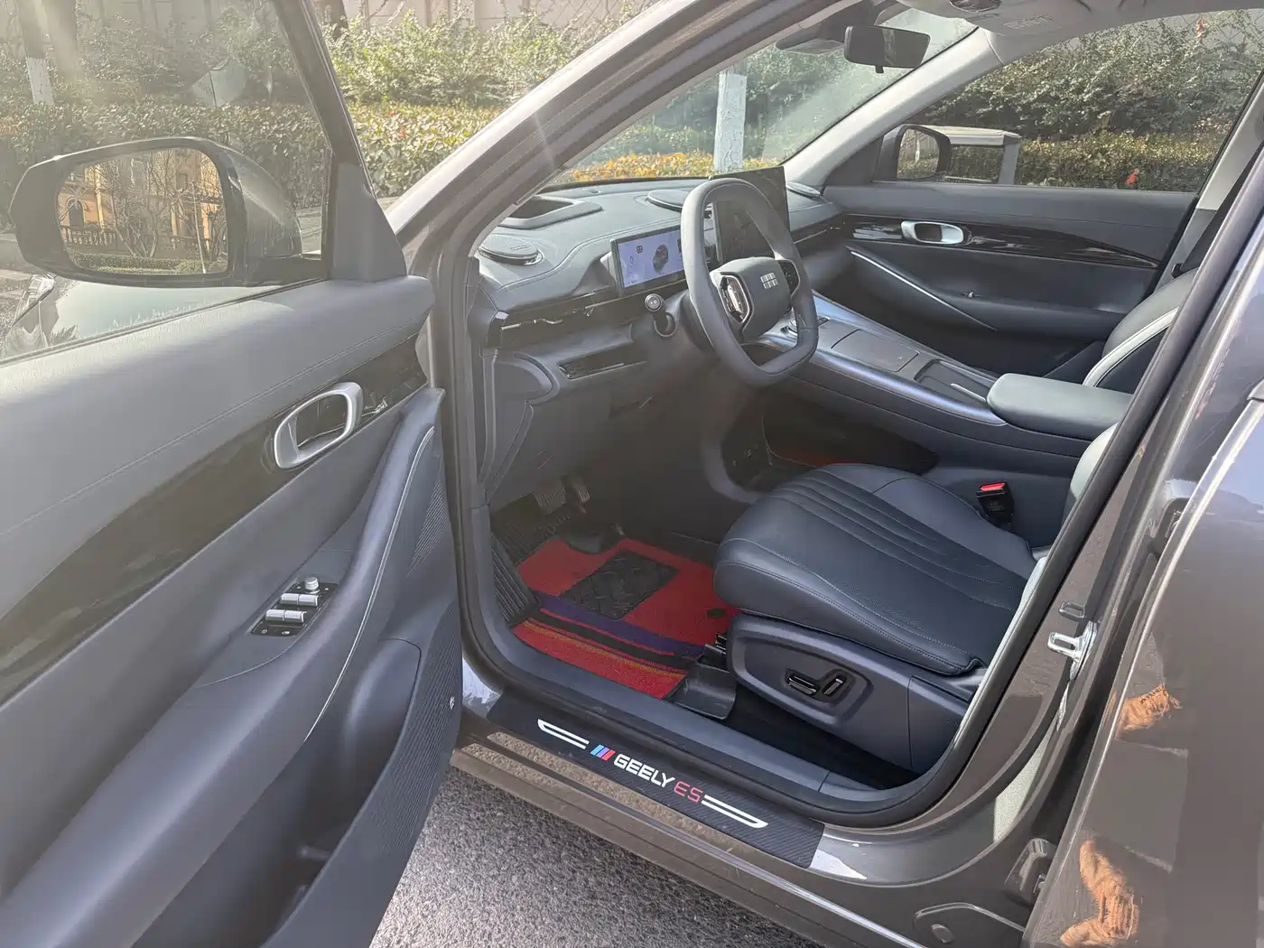 Фото 9 - Geely Galaxy Galaxy E5