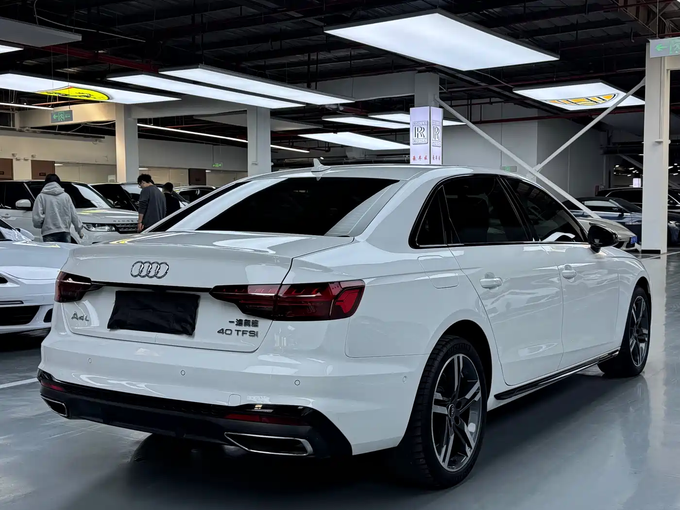 Audi A4L 2022 40 TFSI Luxury Dynamic фото 14