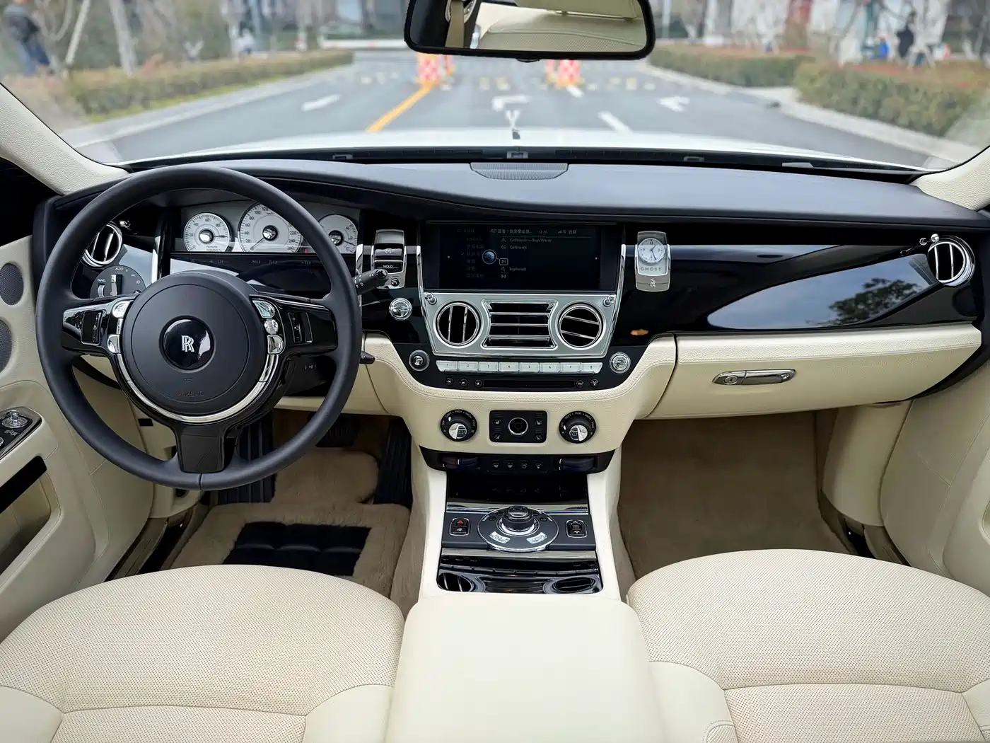 Rolls-Royce Ghost 2011 2010 Model 6.6T Standard