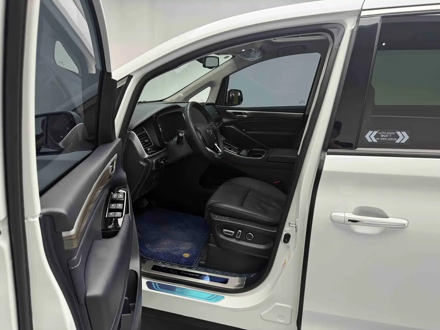 GAC Trumpchi Trumpchi M8 2021 Master Series 390T Ultimate Edition фото 12
