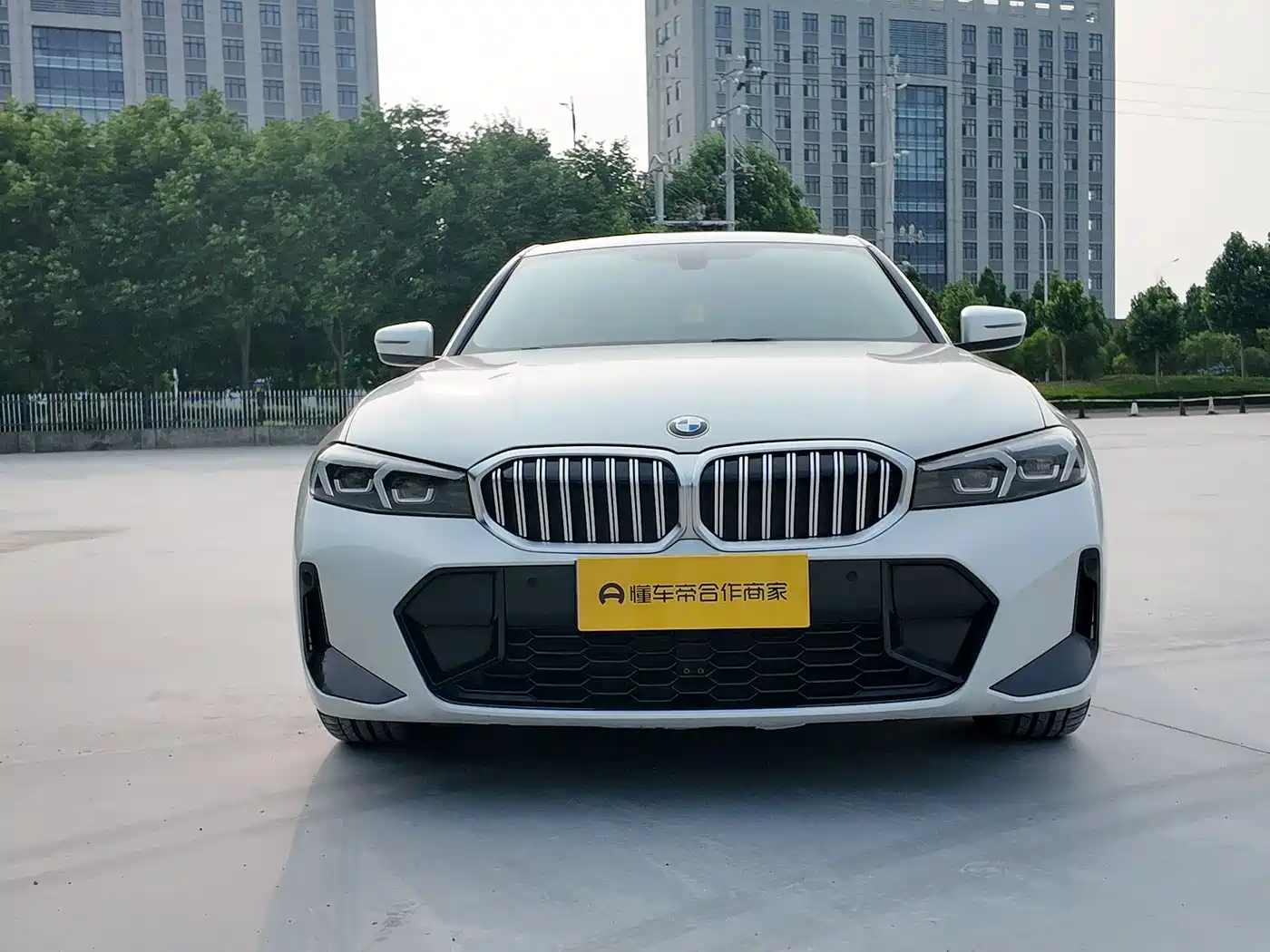 BMW 3 Series 2023 320Li M Sport Package фото 2