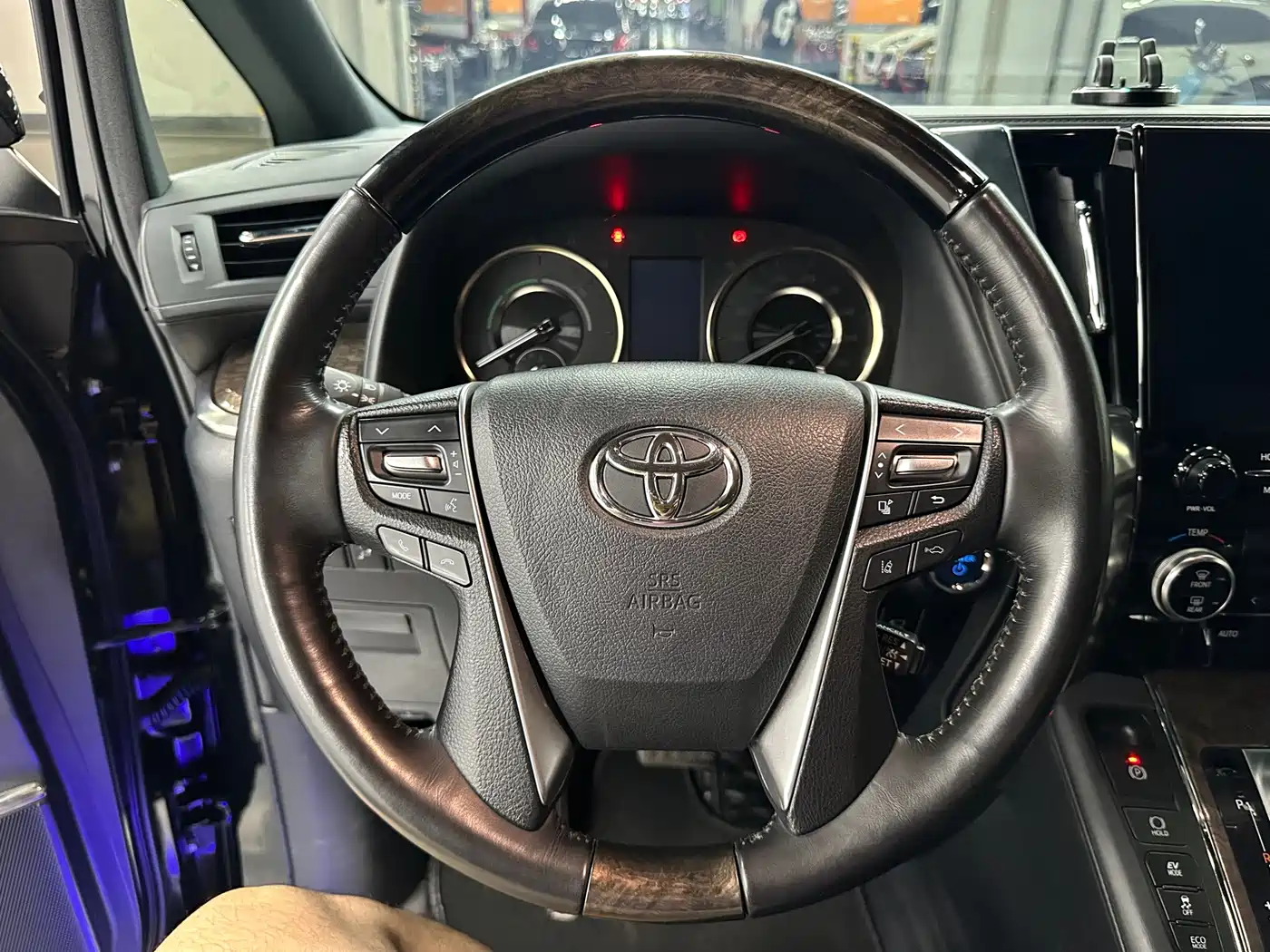 Toyota Vellfire 2020 2020 Twin Engine 2.5L HV Premium Edition