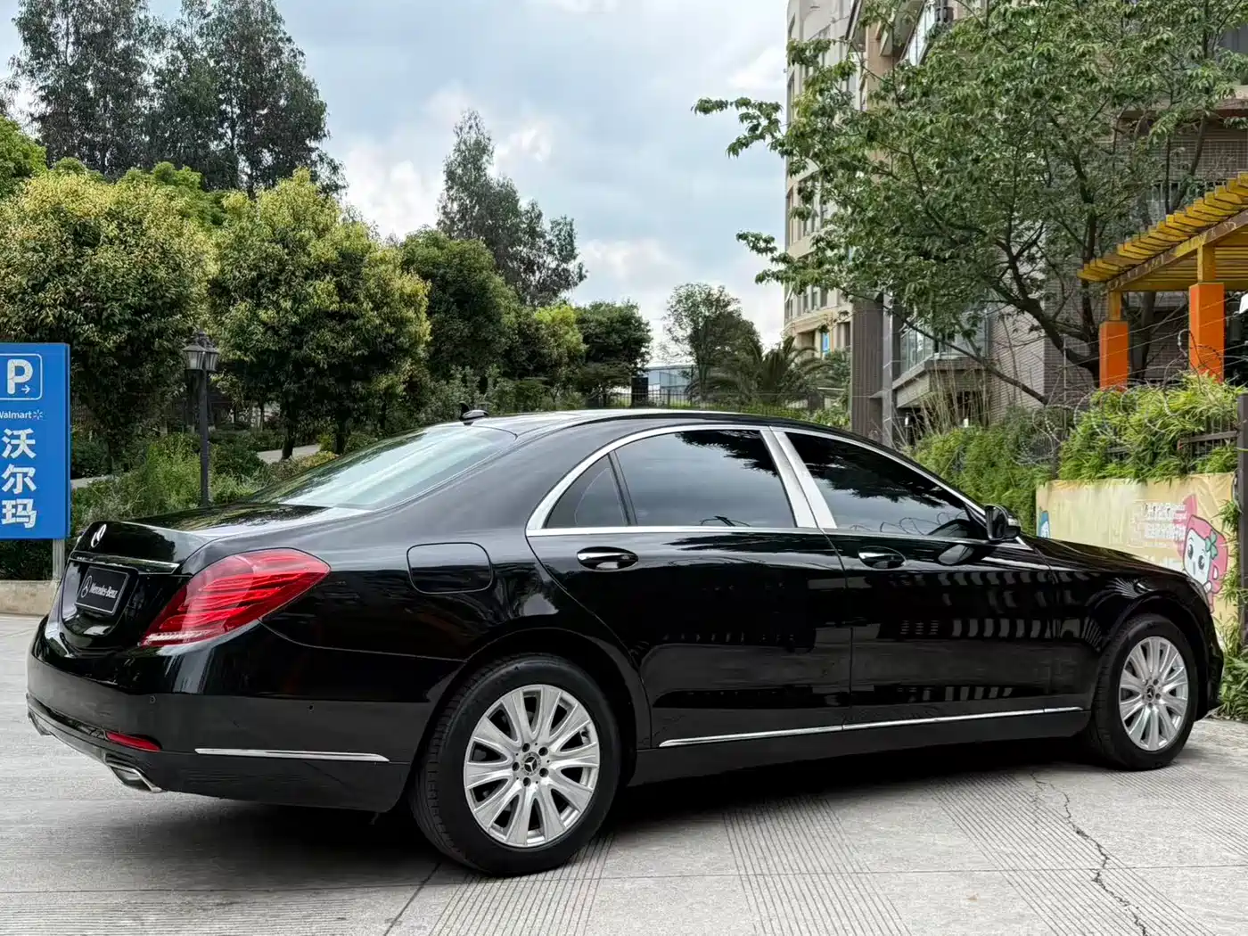 Mercedes-Benz S-Class 2017 S 320 L Luxury фото 4