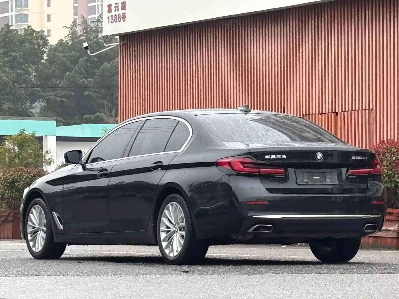 BMW 5 Series 2021 525Li M Sport Package фото 6