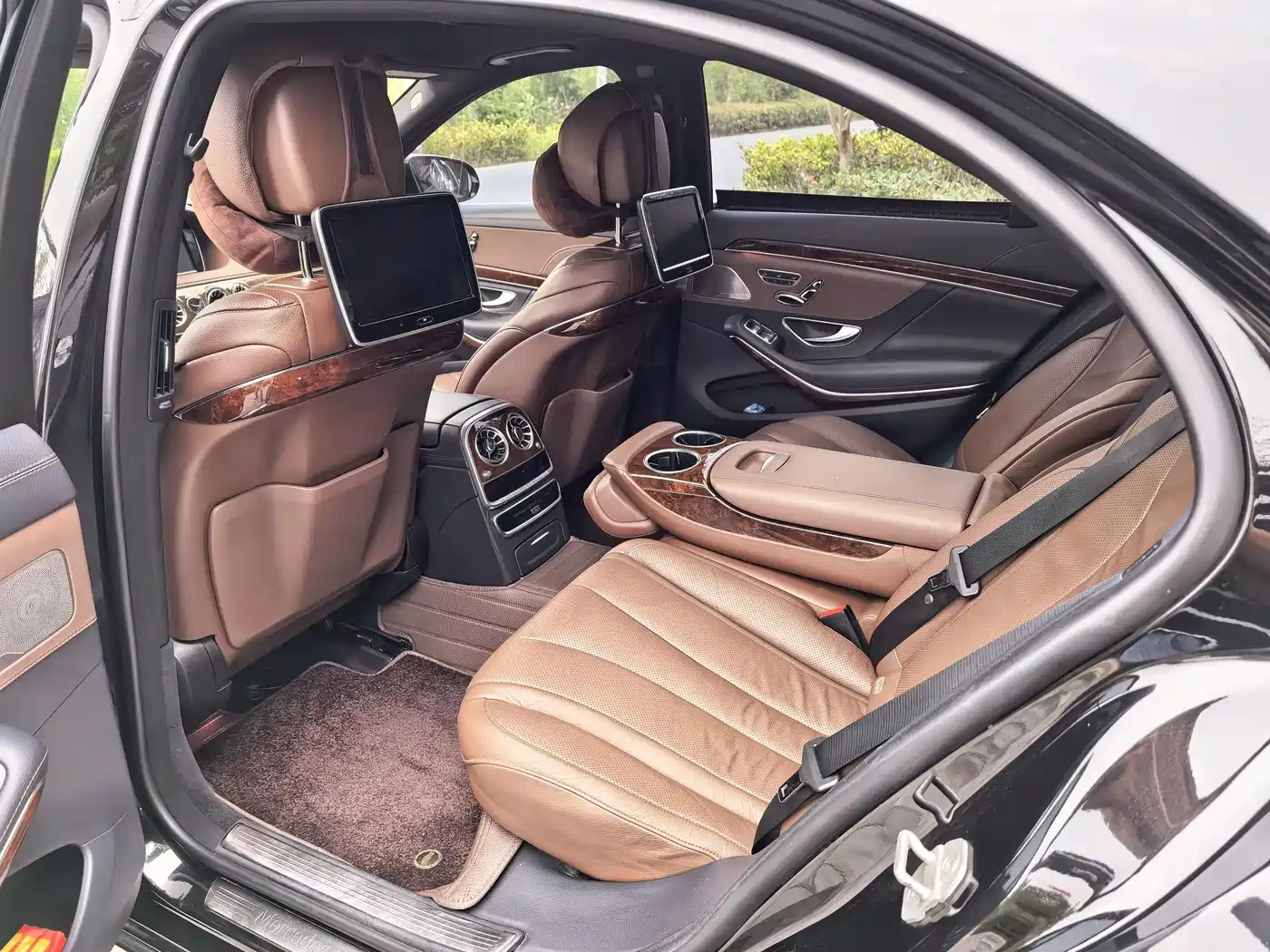 Mercedes-Benz S-Class 2017 S 320 L Luxury фото 12