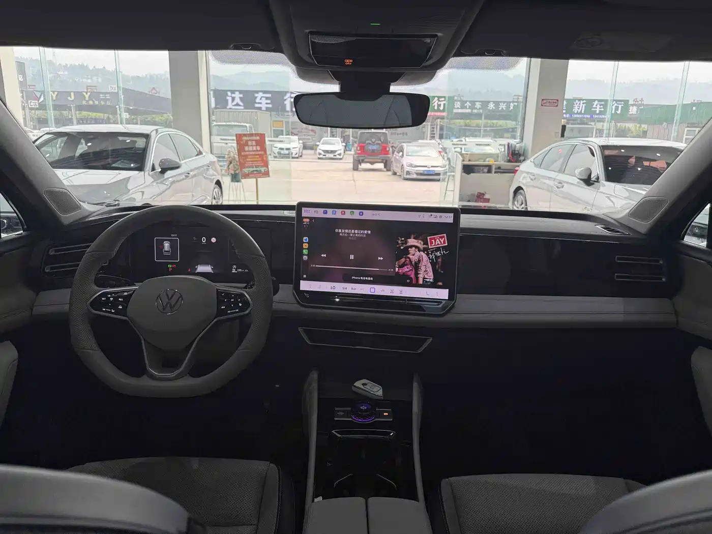 Volkswagen Tiguan L 2024 PRO 330TSI 2WD Smart Edition фото 10