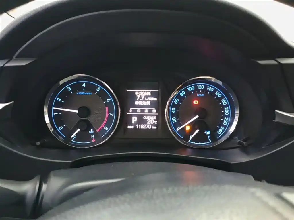 Toyota Corolla 2014 1.6L CVT GL-i Leather Edition фото 12