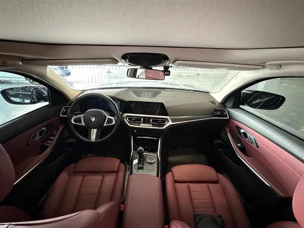 BMW 3 Series 2021 320Li M Sport Package фото 17