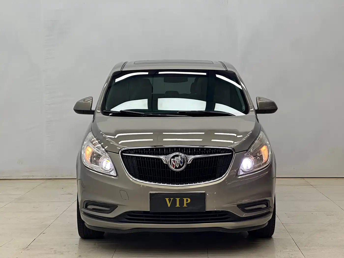 Buick GL8 2018 28T Luxury Model China VI фото 2