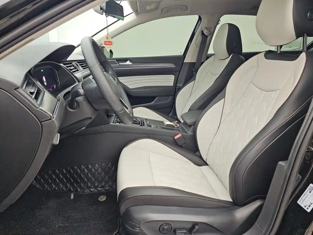 Volkswagen Magotan 2026 2026 Model 30 Million Special Selection 380TSI DSG Luxury