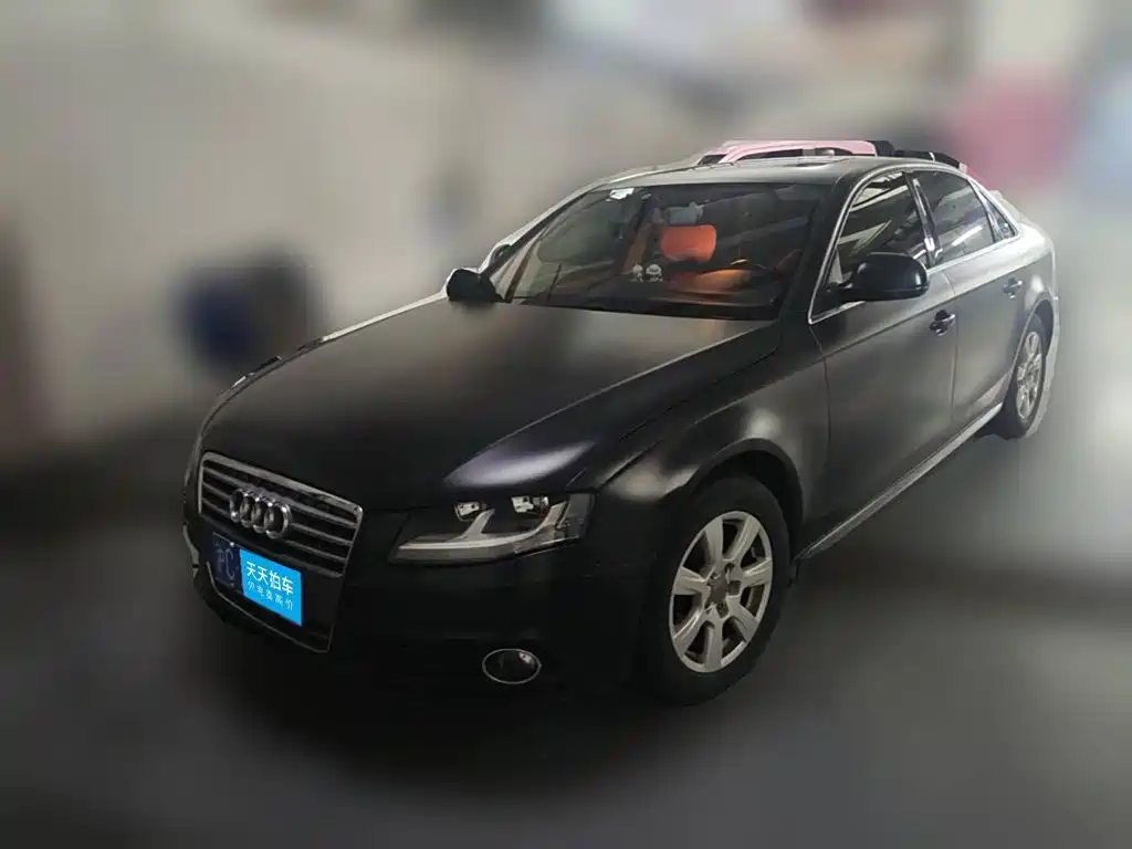 Фото 1 - Audi A4L