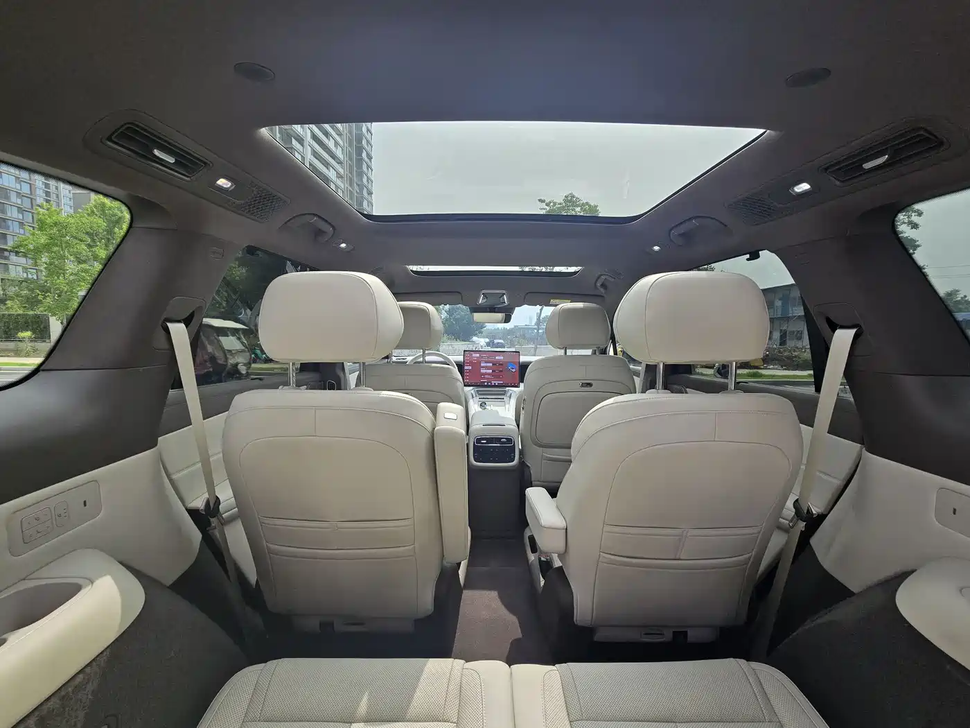 Denza N8L 2026 Model Prestige Edition фото 5
