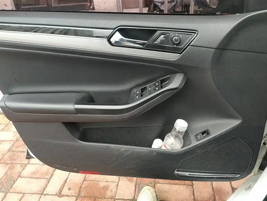 Volkswagen Sagitar 2018 280TSI DSG Comfort фото 7