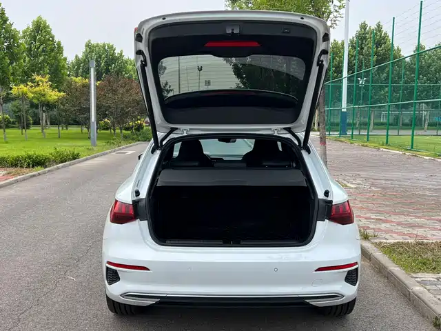 Audi A3 2022 Sportback 35 TFSI Style Elegance — фото 5