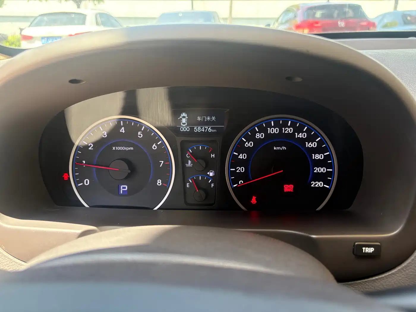 Hyundai Elantra 2011 1.6L Automatic Luxury фото 6