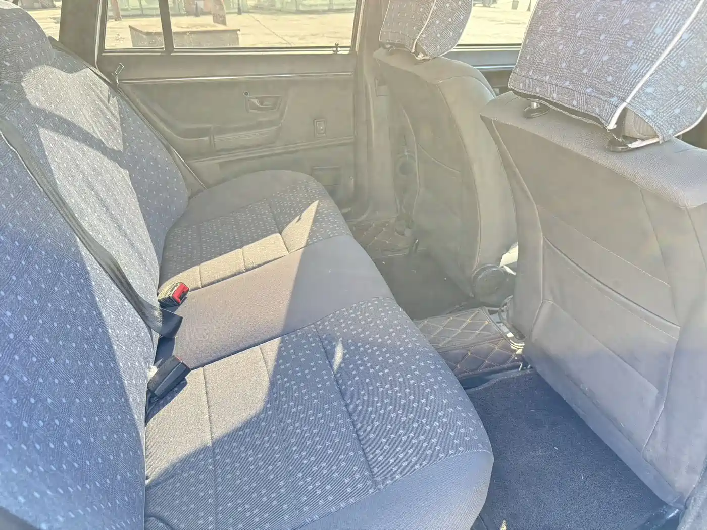 Volkswagen Santana Classic 2007 Model 1.8L Scenic Edition фото 11
