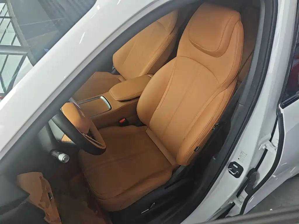 Geely Galaxy Galaxy L7 2025 2025 Model EM-i 115km Long Range Edition