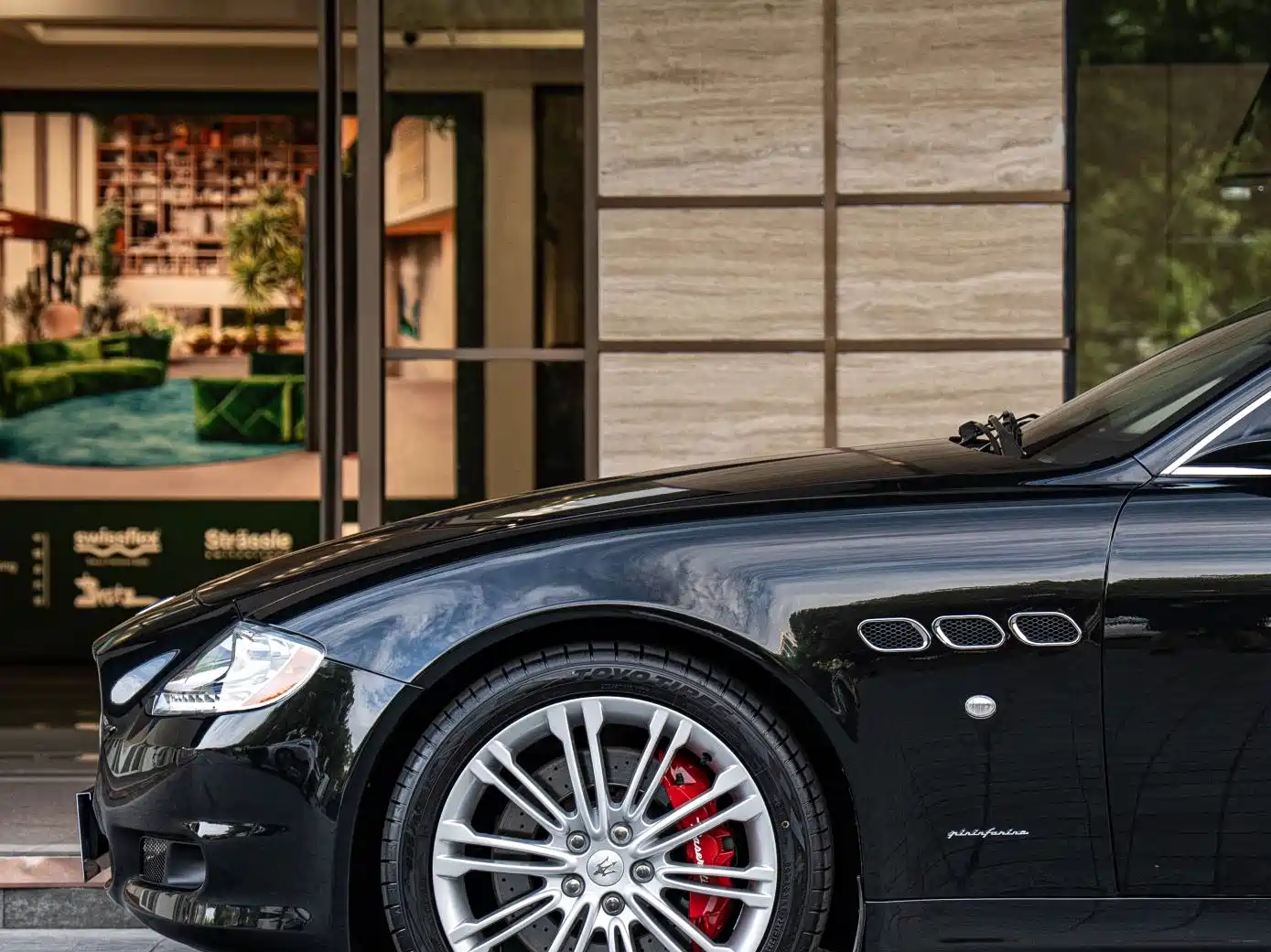 Photo 4 - Maserati Quattroporte