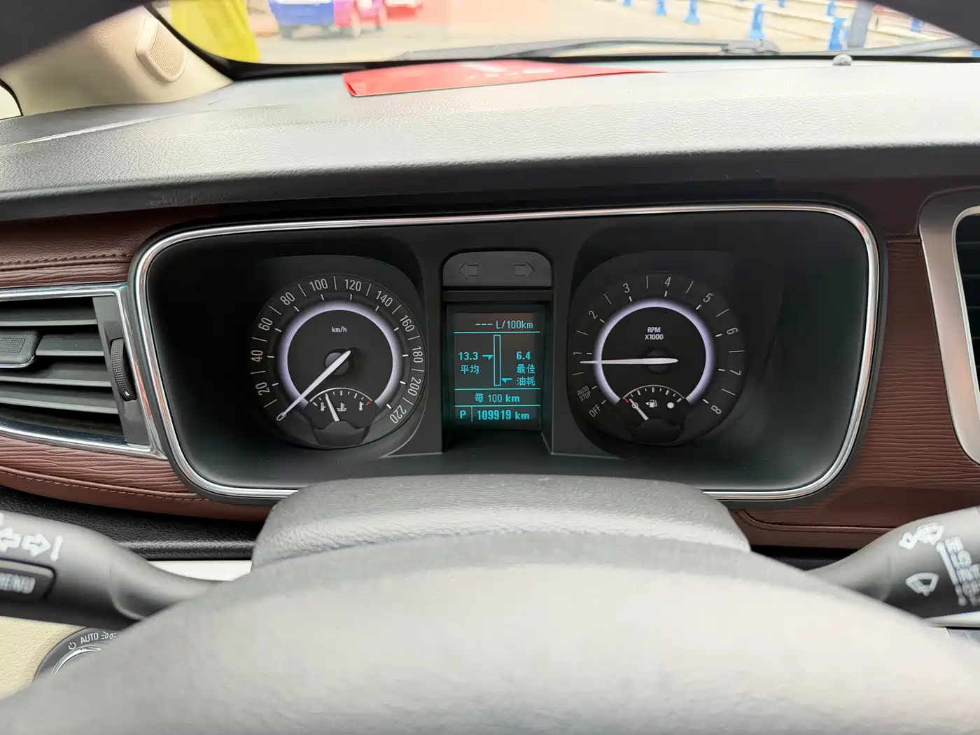 Buick GL8 2018 28T Comfort China VI фото 13