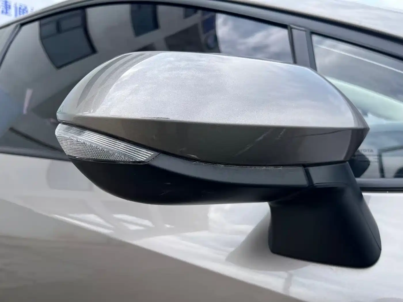 Toyota Corolla 2021 Hybrid 1.8L E-CVT Elite Edition фото 28