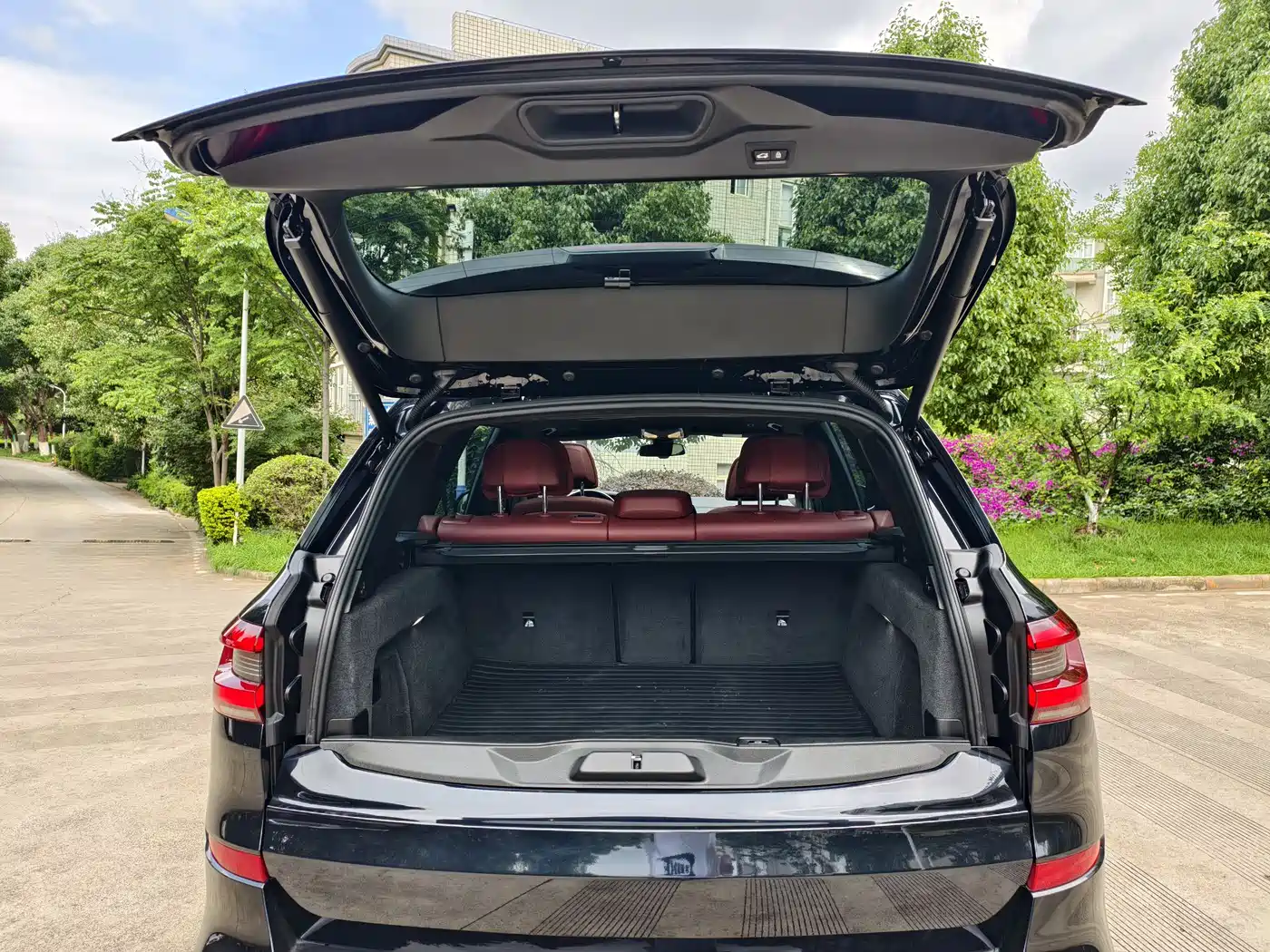 BMW X5 2022 Facelift xDrive 40Li M Sport Package фото 30