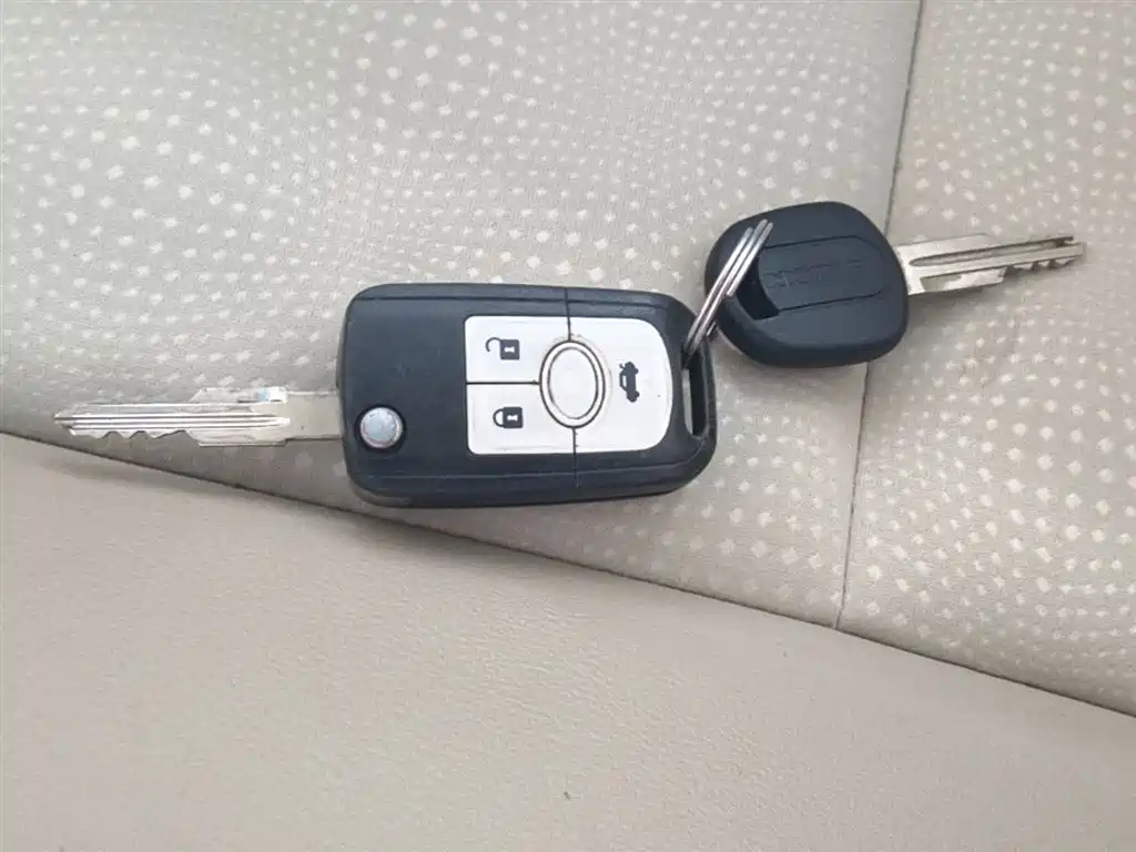 Buick Excelle 2015 1.5L Automatic Classic фото 9