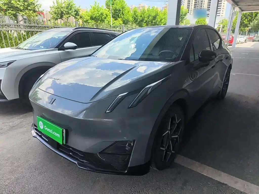 Lynk & Co Z20 2025