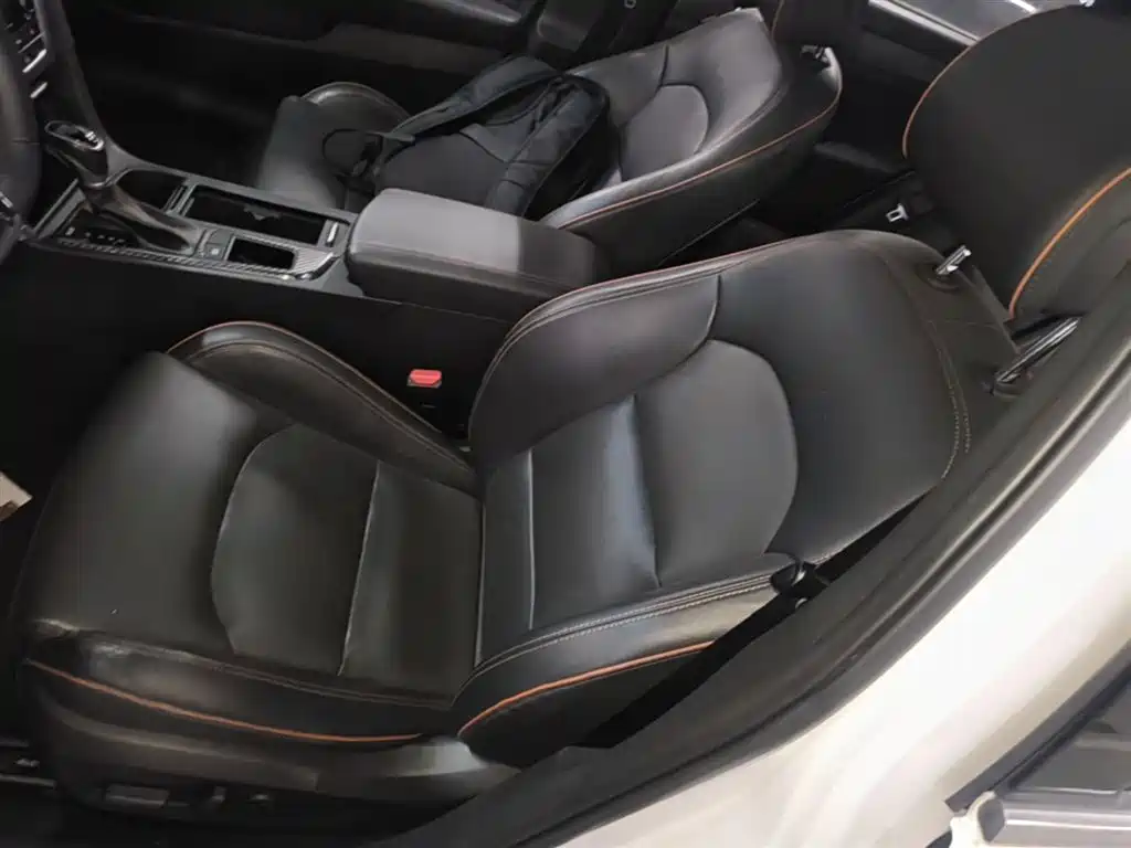 Hyundai Sonata 2015 1.6T GLS Smart фото 15