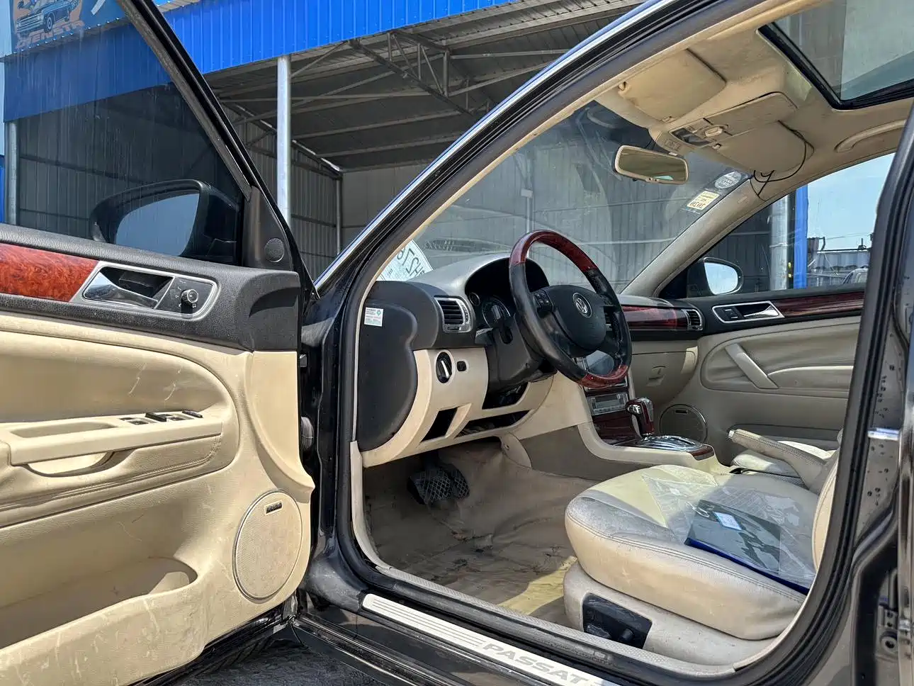 Volkswagen Passat Lingyu 2009 2.8L V6 Automatic Premium фото 4
