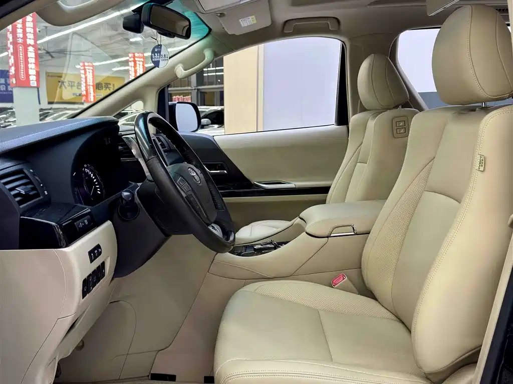 Toyota Alphard 2012 3.5L Luxury Edition фото 7