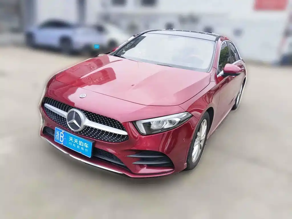  Mercedes-Benz Mercedes-Benz A-Class 2020 Facelift A 200 L Sport Sedan Dynamic