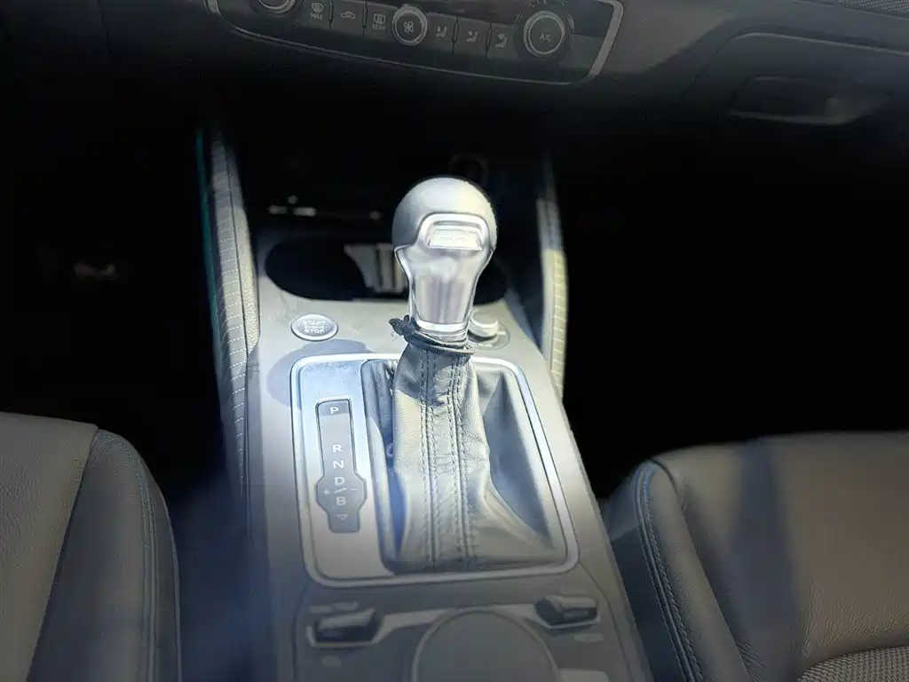 Audi Q2L e-tron 2019 Q2L e-tron Pure Electric Smart Enjoyment фото 19