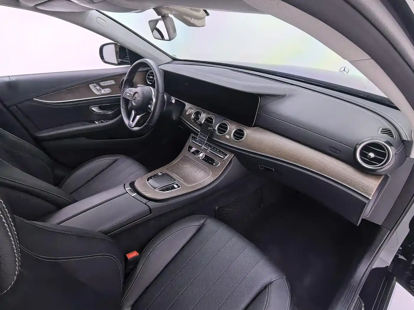 Mercedes-Benz E-Class 2019 Facelift E 300 L Fashion фото 23