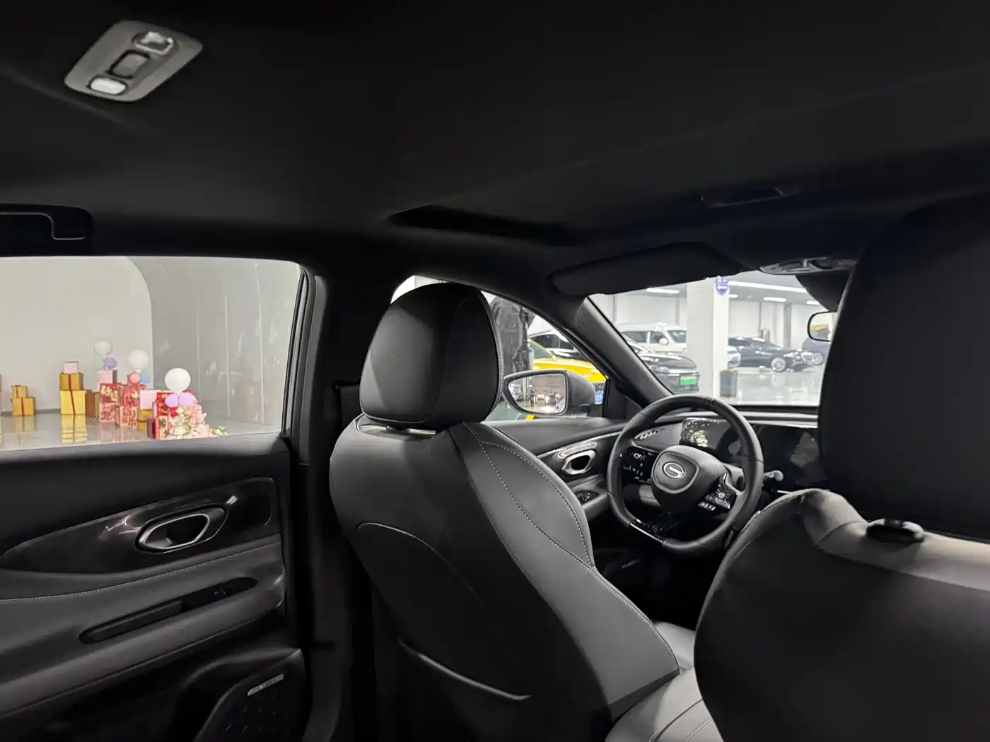GAC Trumpchi Trumpchi Emkoo 2024 Model 270T DCT Shadow Leopard S Edition фото 10