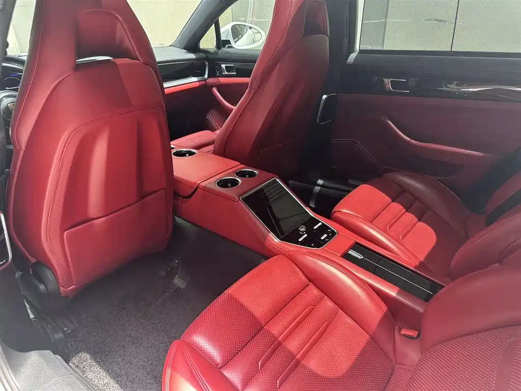 Porsche Panamera 2017 Panamera 4 Executive Long Wheelbase 3.0T фото 12