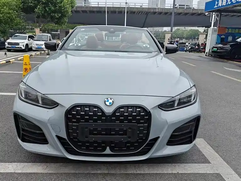 BMW 4 Series 2024 430i Convertible M Sport Shadow Edition фото 2