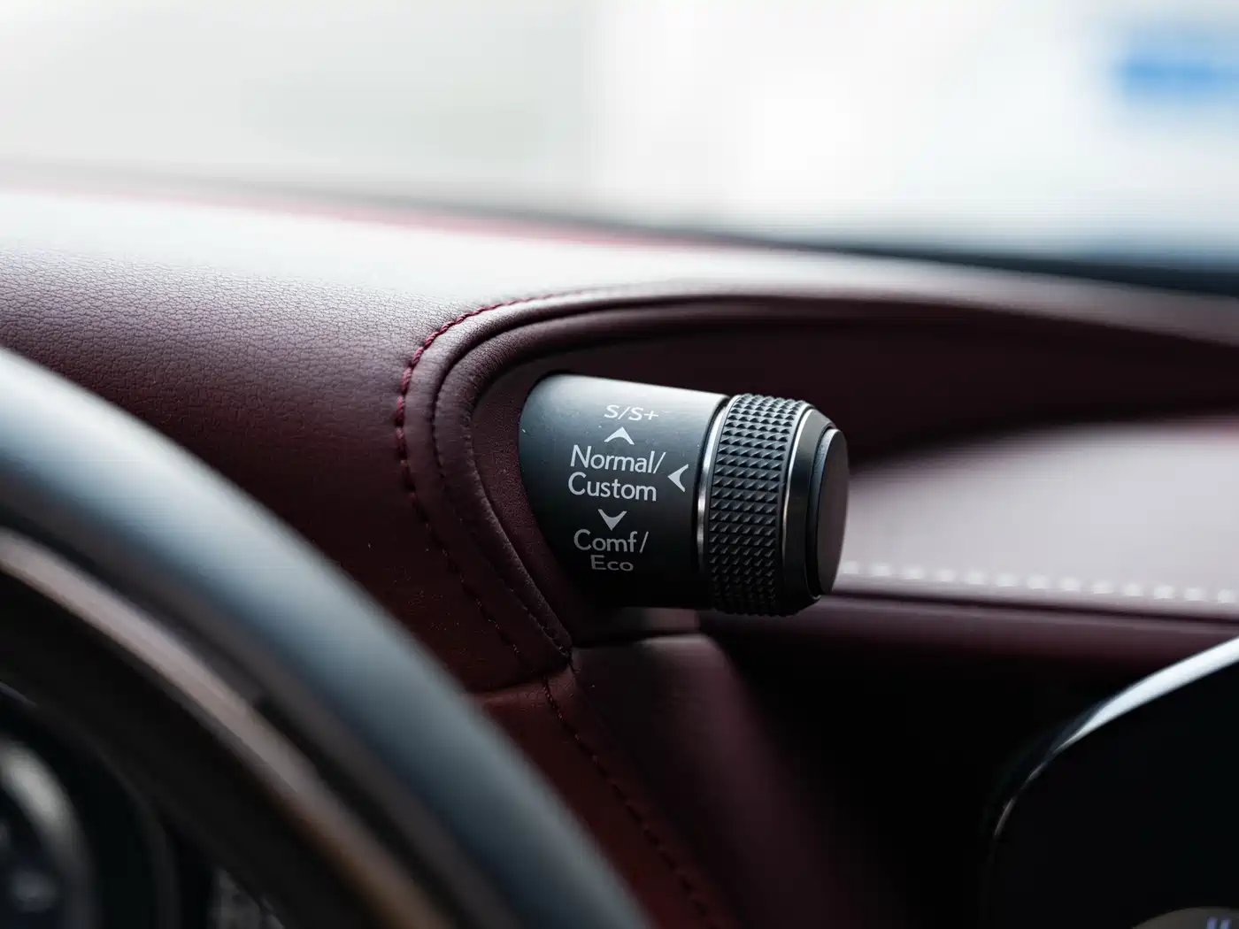 Lexus LS 2021 500h Executive Edition фото 20