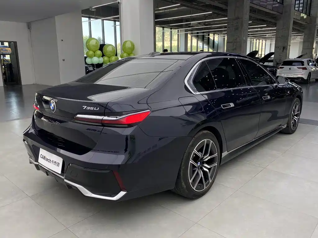 BMW 7 Series 2025 2023 Model 735Li M Sport Package